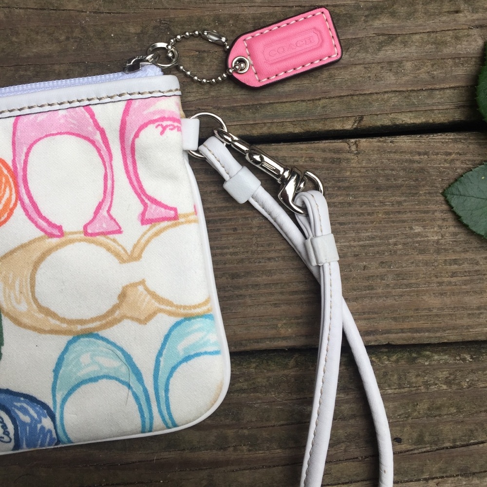 Coach Wristlet - Picture 4 of 7